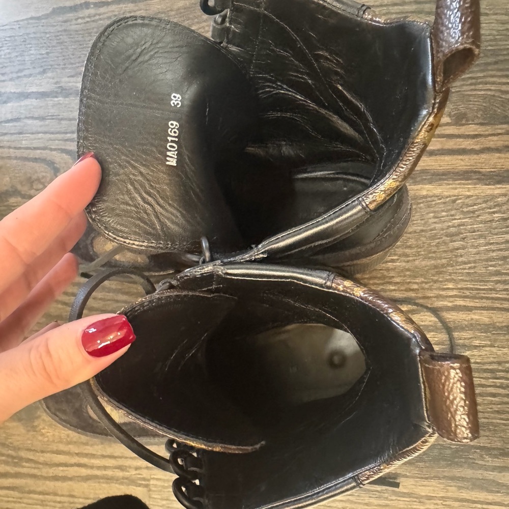 Louis Vuitton Black and Brown Monogram Lace-Up Ankle Boots - Picture 7 of 7
